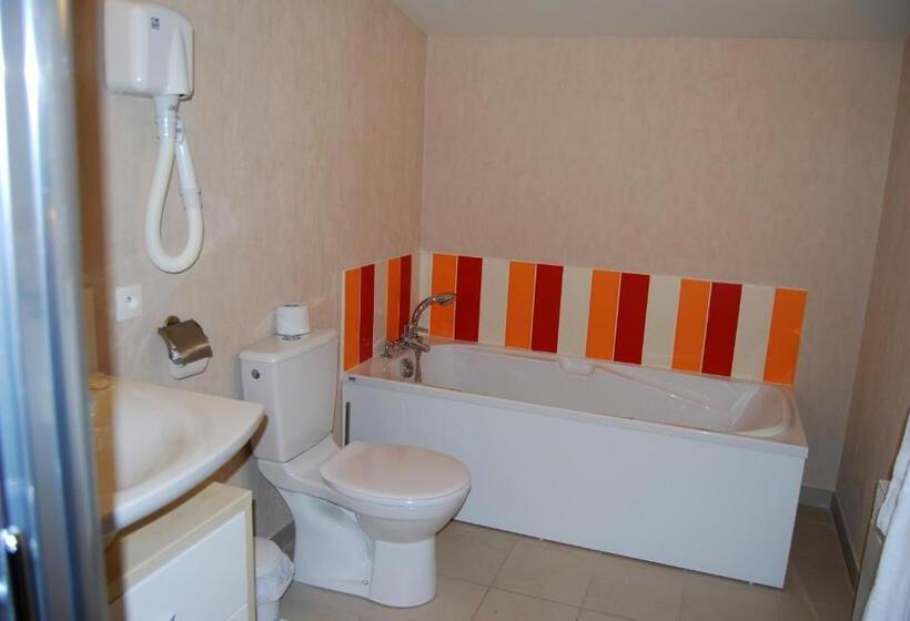 컴포트 룸, Le Logis De La Lys