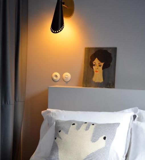 غرفة إقتصادية, Les Pilotes