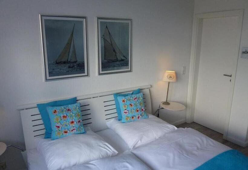 Номер Стандарт Боковой Вид на Море, Lodge Am Meer