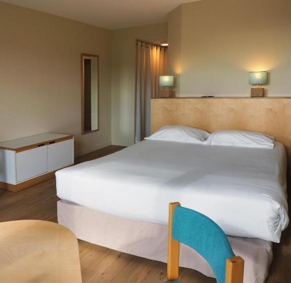스탠다드 룸 바다 전망, Logis Hôtel Du Belvédère