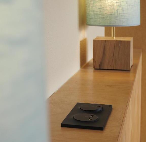 غرفة قياسية مطلّة علي البحر, Logis Hôtel Du Belvédère