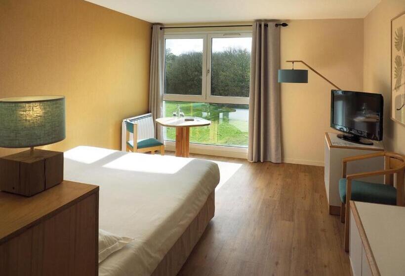 غرفة قياسية, Logis Hôtel Du Belvédère