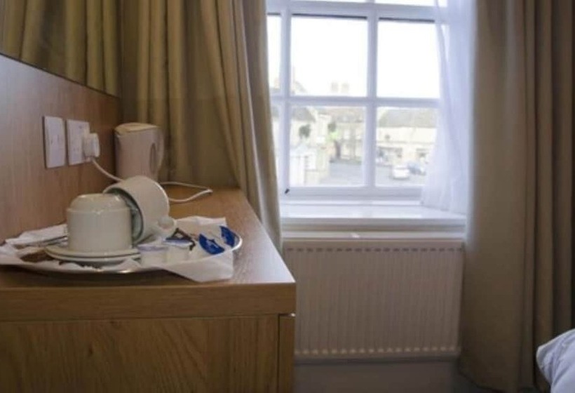 غرفة قياسية فردية, New Inn