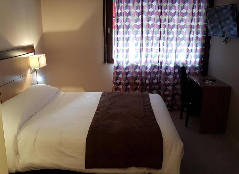 חדר דלוקס, Restaurant Saintbenoit