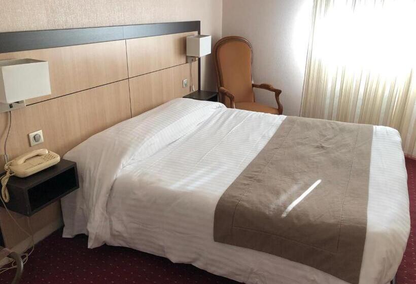 חדר דלוקס, Restaurant Saintbenoit