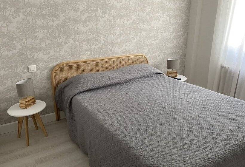 חדר קומפורט, Restaurant Saintbenoit