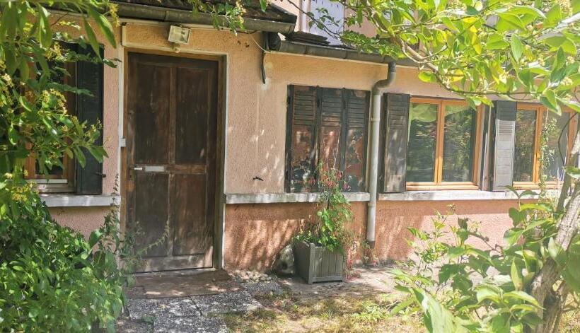 1间卧室的房子, Régina