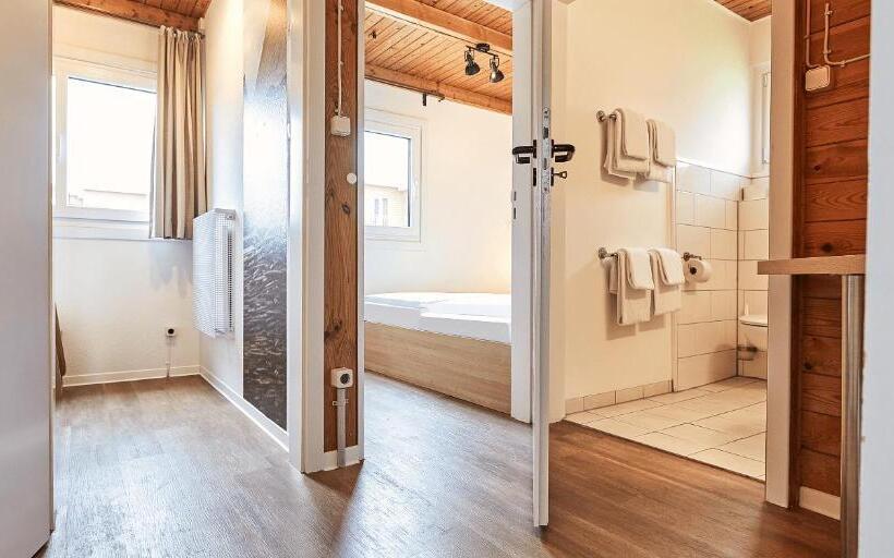 Дом 2 Спальни, Ferienhauspark Asgard Im Dampland