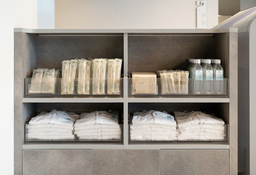 标准间, Prince Smart Inn Naha