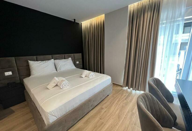 חדר סטנדרט עם מרפסת, Leon   Beach Front