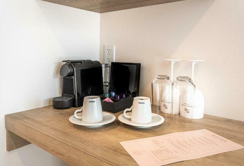 스탠다드 룸 킹사이즈 침대, Le Rosay