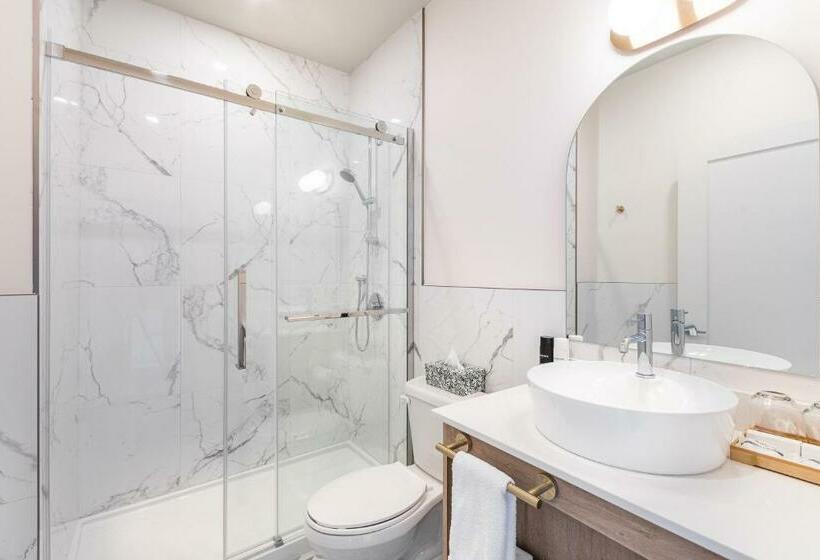 스탠다드 룸 킹사이즈 침대, Le Rosay