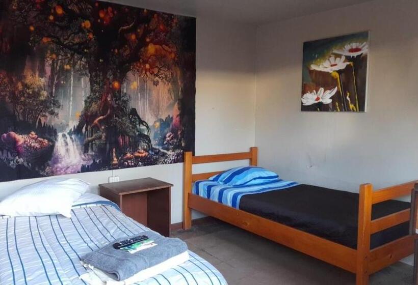 패밀리 룸, El Valle