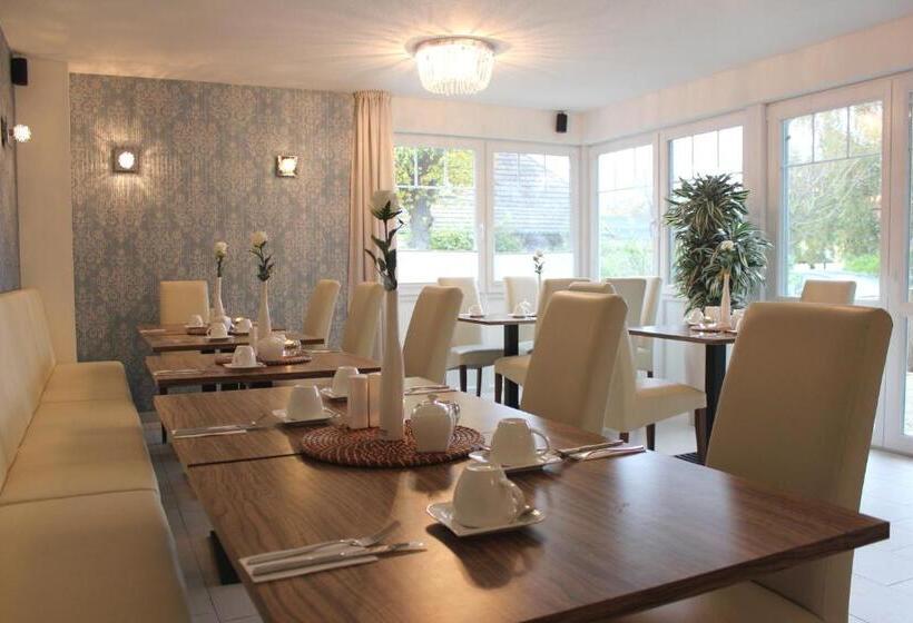 Апартаменты 1 Спальня Вид на Сад, Pension Amo Marem