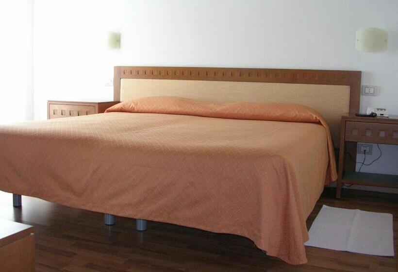 Camera Standard Vista Mare, Escorial