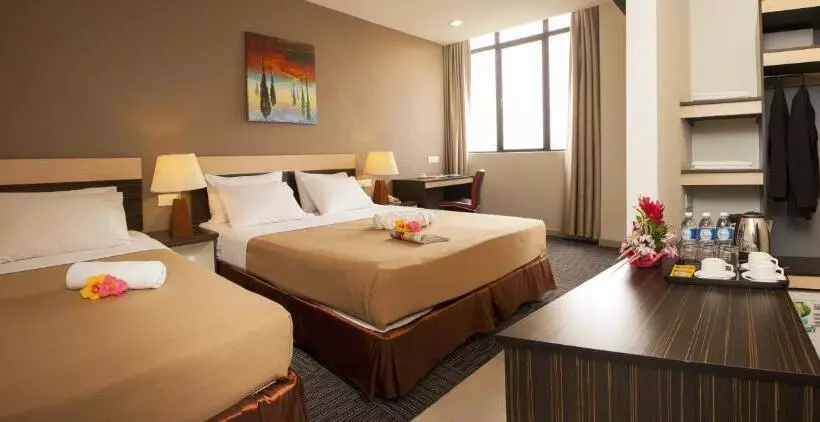 اتاق لوکس سه تخته, Leo Express