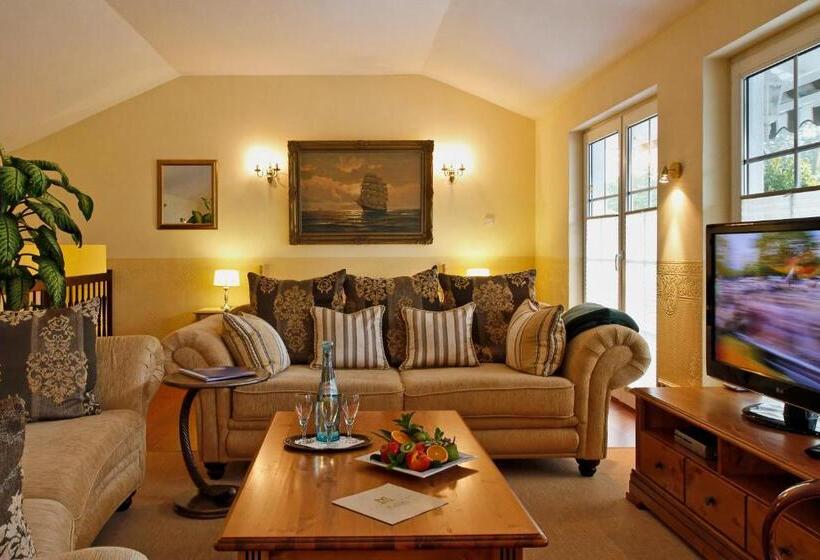 غرفة قياسية, Marks Garni