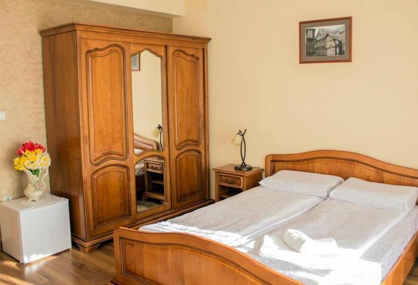 스탠다드 룸, Pensiunea Normandia