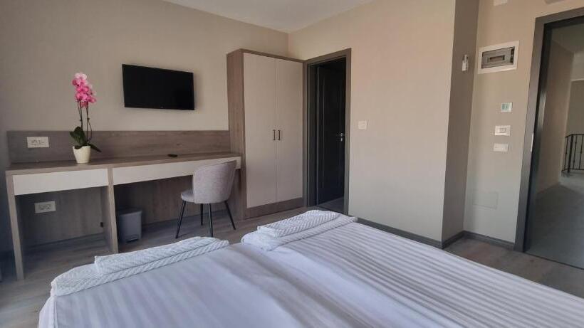 디럭스 룸, Pensiunea Normandia