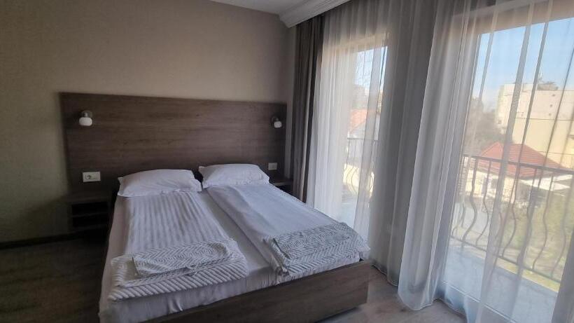 디럭스 룸, Pensiunea Normandia