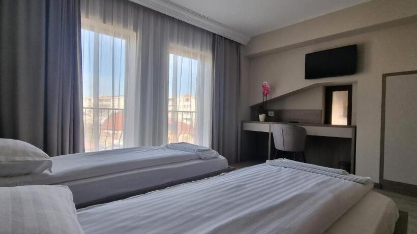 디럭스 룸, Pensiunea Normandia