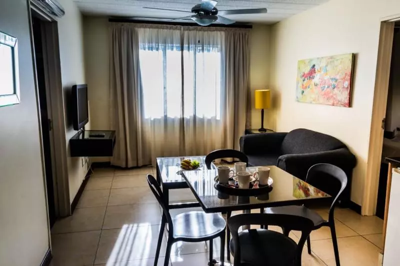 آپارتمان 2 خوابه, Premiere Classe Apartment