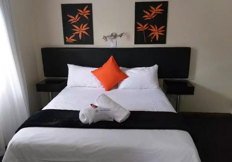آپارتمان 2 خوابه, Premiere Classe Apartment