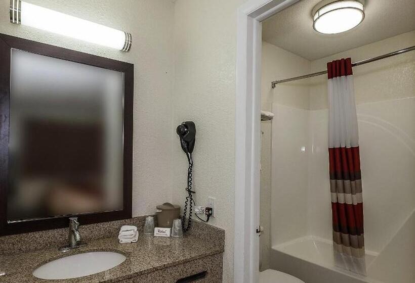 Номер Superior Кровать Кинг, Red Roof Inn Lancaster  Strasburg