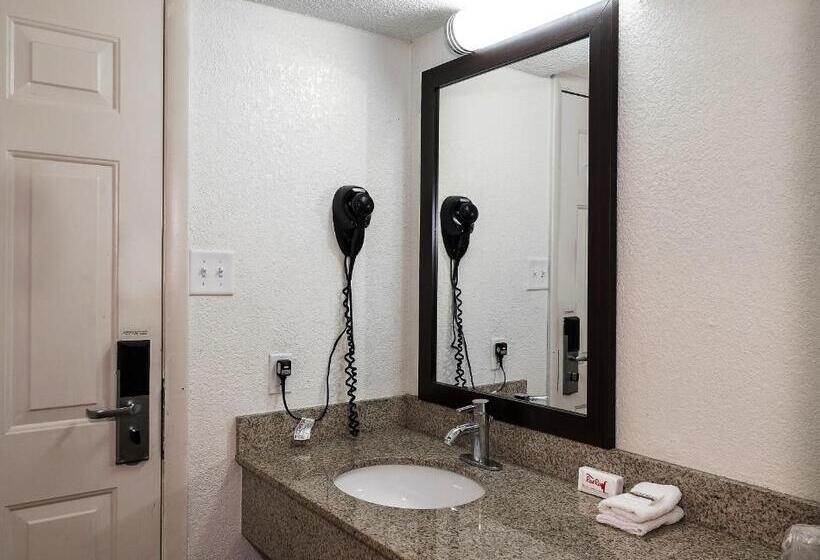 障害者適応デラックスルーム, Red Roof Inn Lancaster  Strasburg