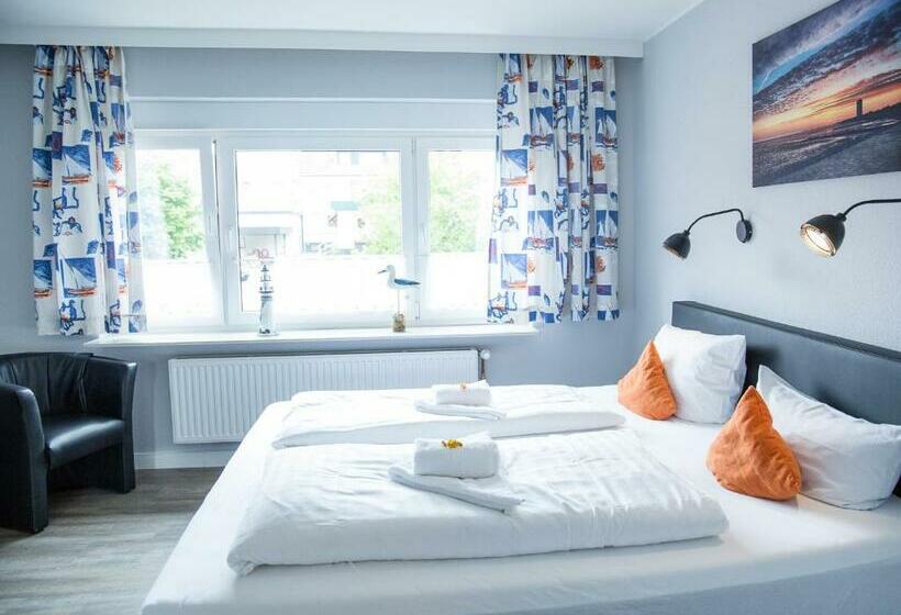 스탠다드 룸, Tum Stuurmann