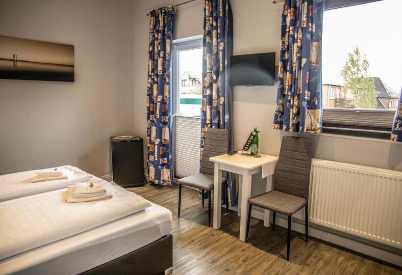 스탠다드 발코니 룸, Tum Stuurmann