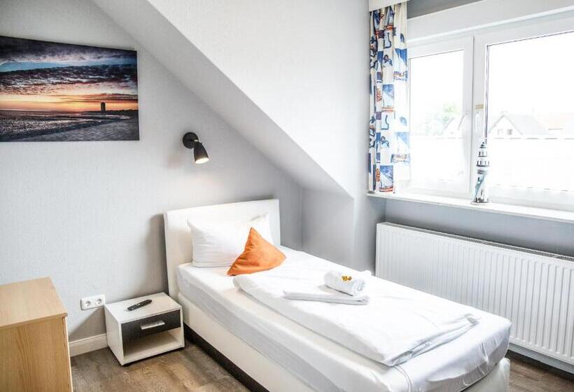 스탠다드 싱글 룸, Tum Stuurmann