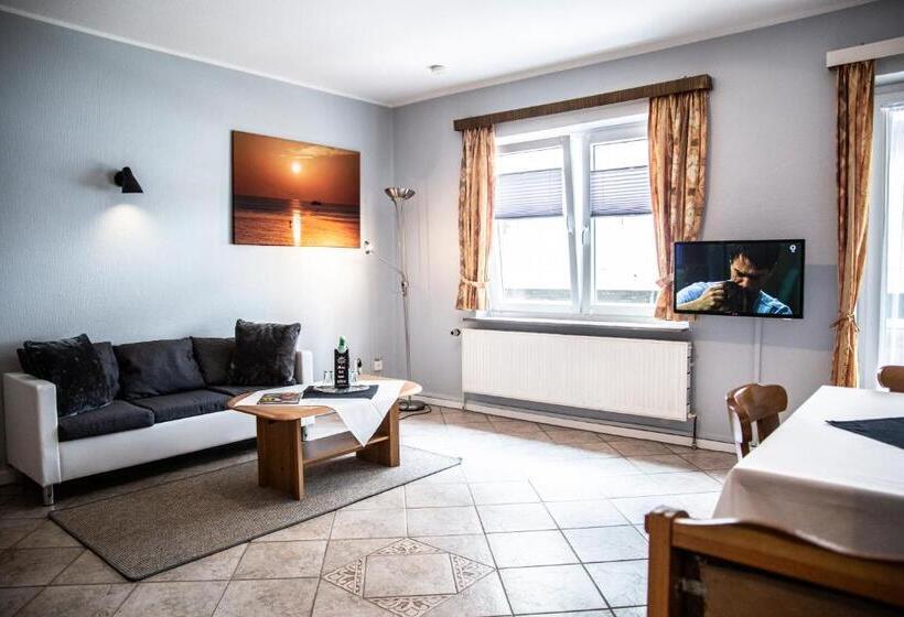 패밀리 룸, Tum Stuurmann