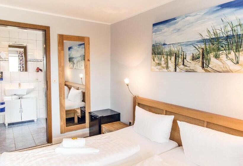 스탠다드 발코니 룸, Tum Stuurmann