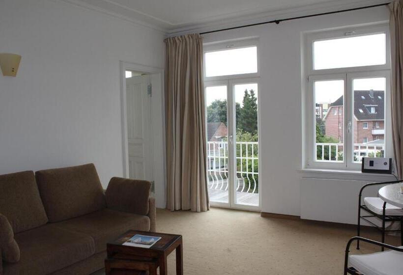 バルコニー付スイート, Seemöwe