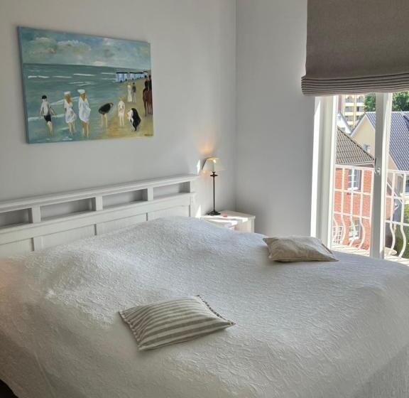 バルコニー付スイート, Seemöwe