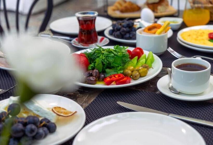 Camera Superiore Vista Giardino, The Mori Club