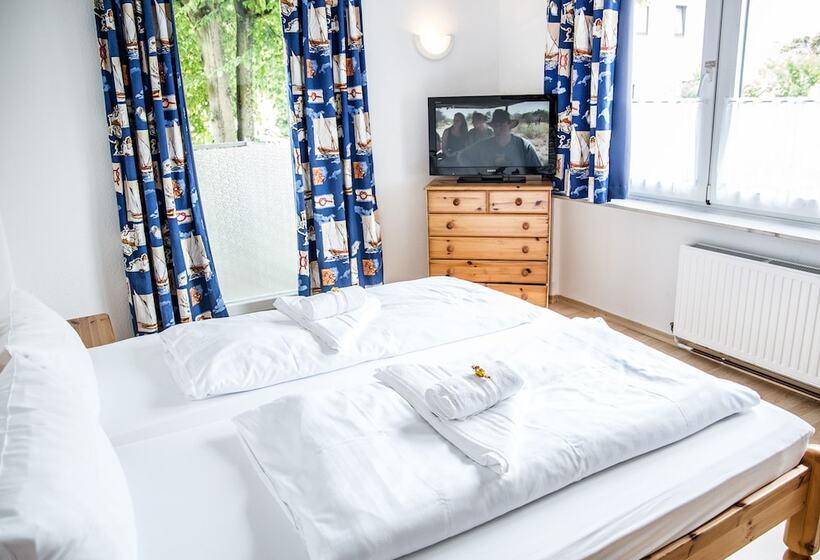 스탠다드 발코니 룸, Tum Stuurmann