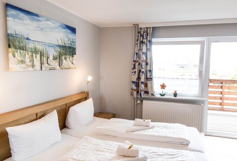 스탠다드 발코니 룸, Tum Stuurmann