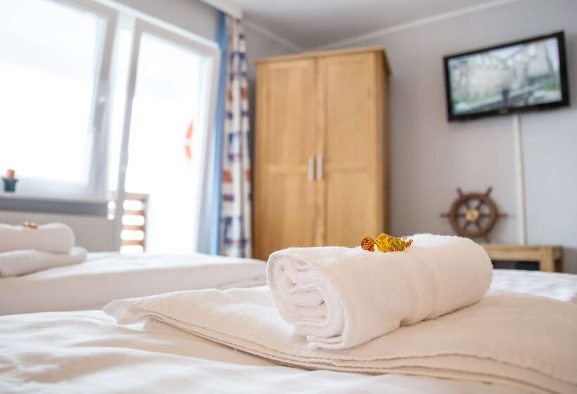 스탠다드 발코니 룸, Tum Stuurmann