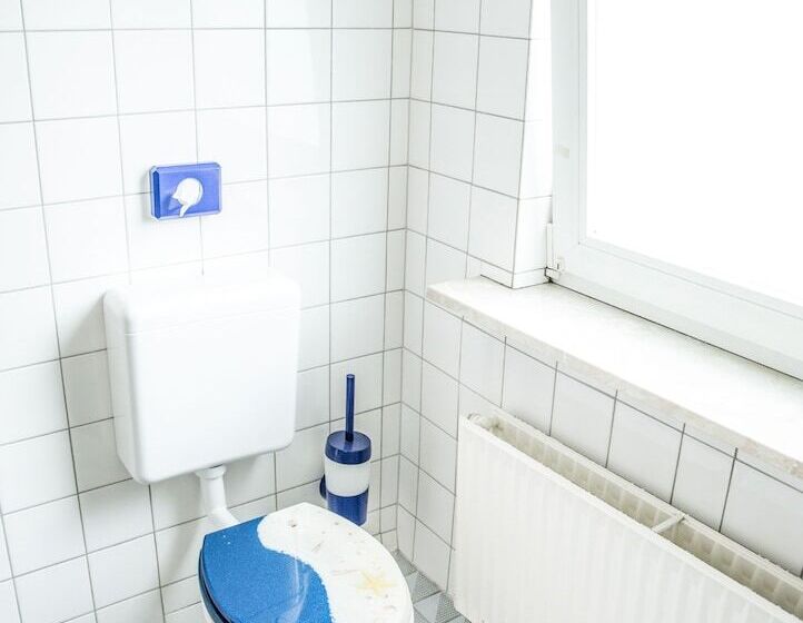 스탠다드 싱글 룸, Tum Stuurmann