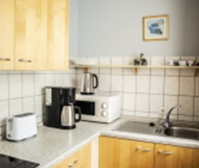 패밀리 룸, Tum Stuurmann