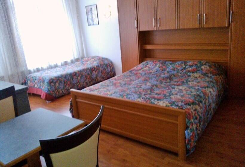 Семейный Номер, Ziza