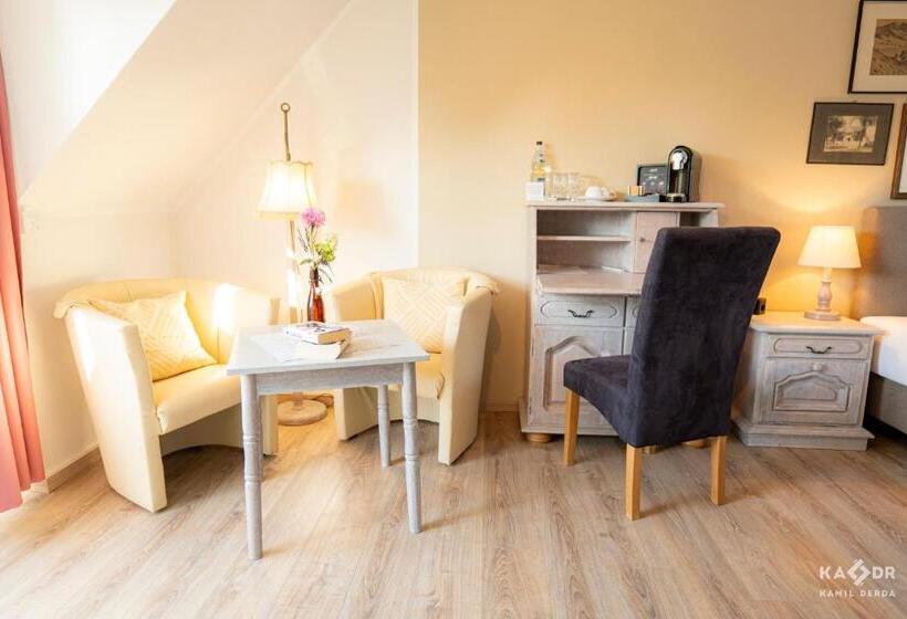 Номер Стандарт с Балконом, Landhotel Rosenhof