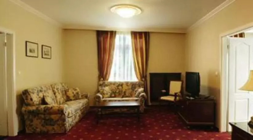 سوییت لوکس, Luxury Garni Hotel Brix