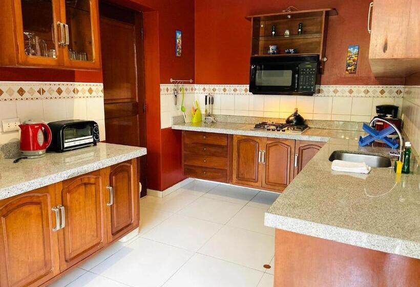 침실 1개 아파트, Peru Star Apart