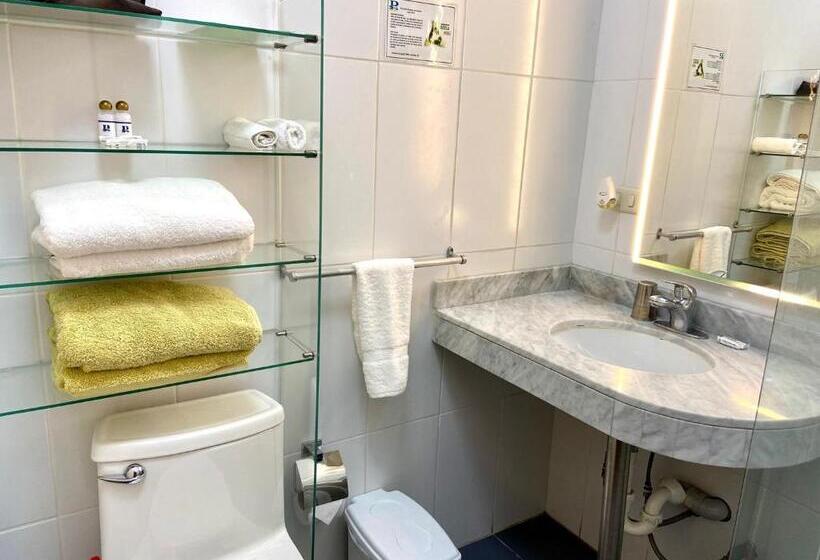 패밀리 룸, Peru Star Apart