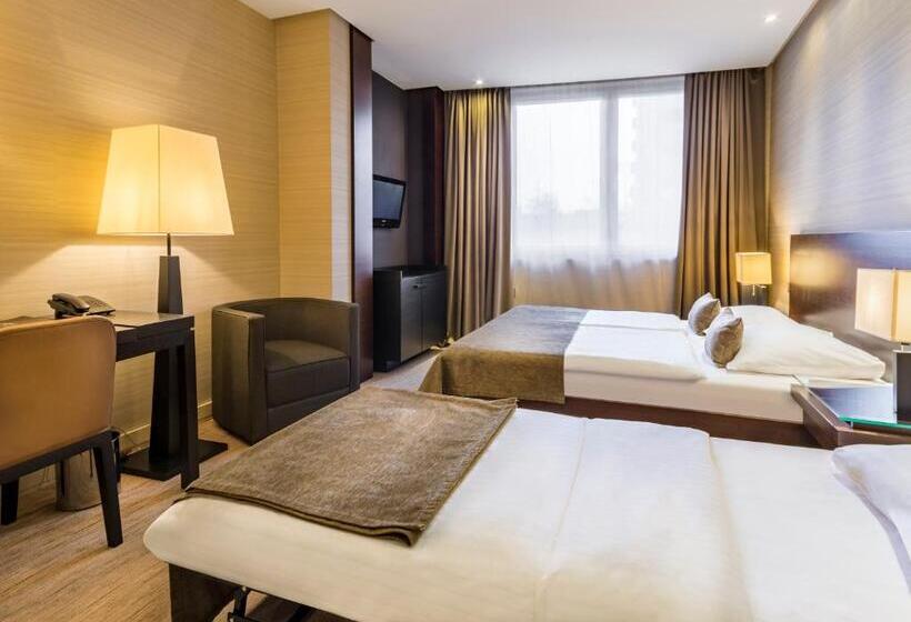 غرفة قياسية, Residence