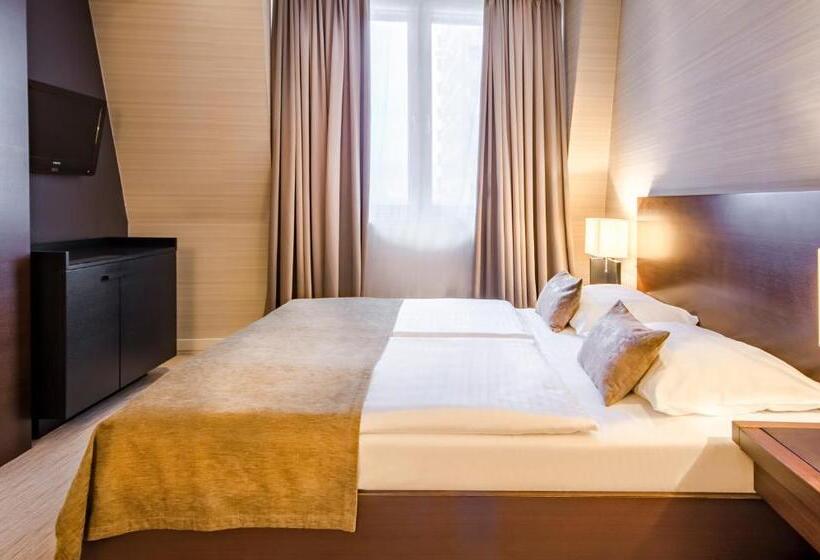 غرفة ديلوكس فردية, Residence