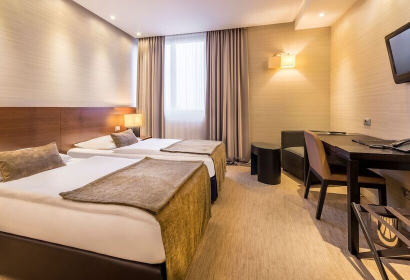 غرفة ديلوكس, Residence